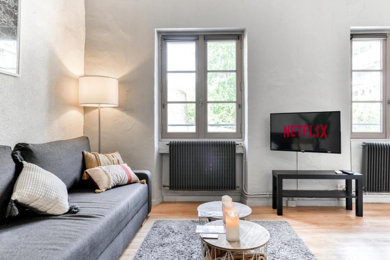 Le Cocon / Free Parking / Wifi / Netflix Apartment Carcassonne Ngoại thất bức ảnh