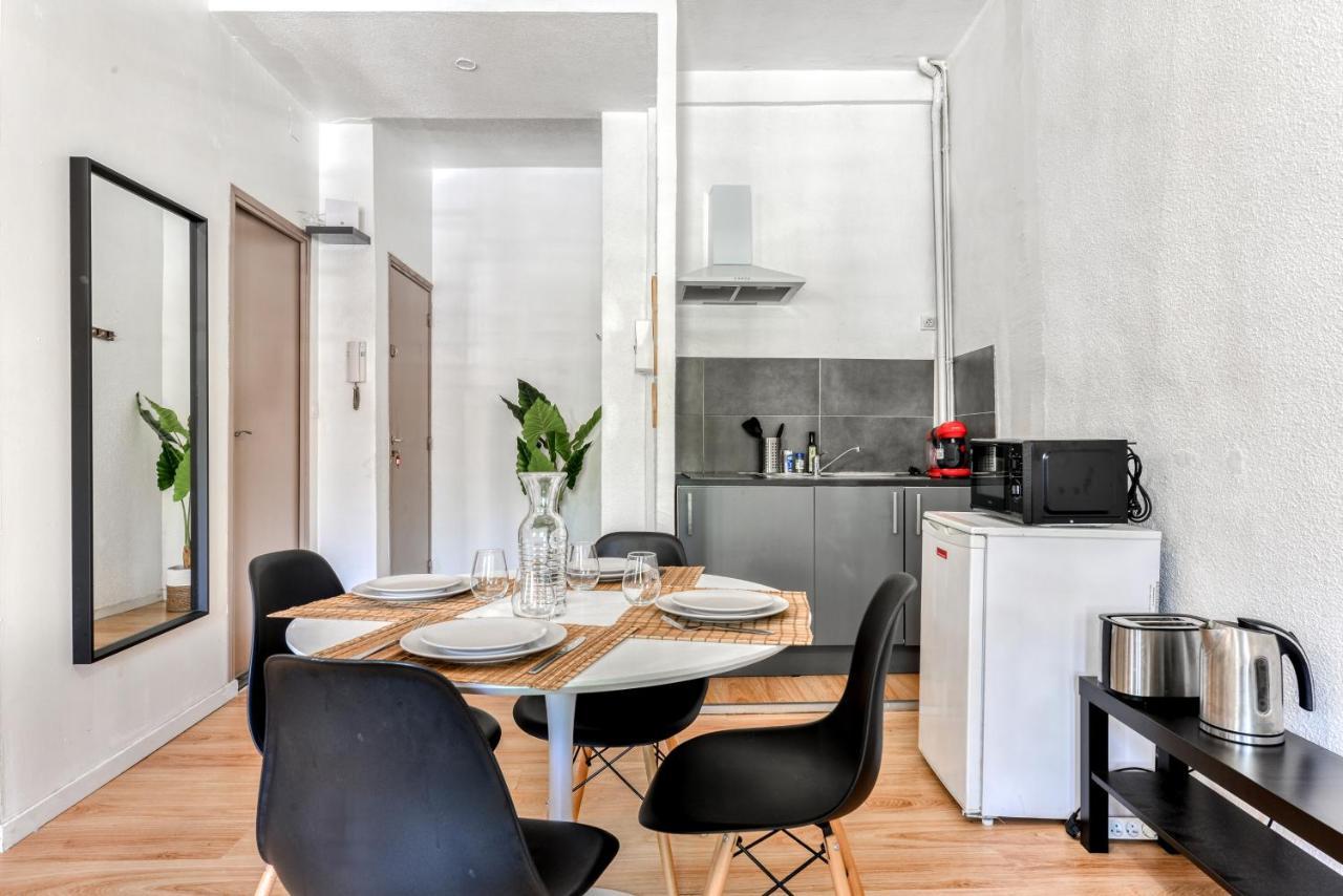 Le Cocon / Free Parking / Wifi / Netflix Apartment Carcassonne Ngoại thất bức ảnh